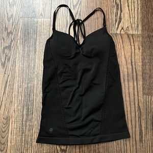 Black seamless, padded Athleta top